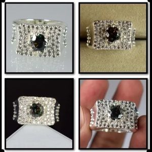 Dark Green cubic zirconia 2.84 Ct Ring